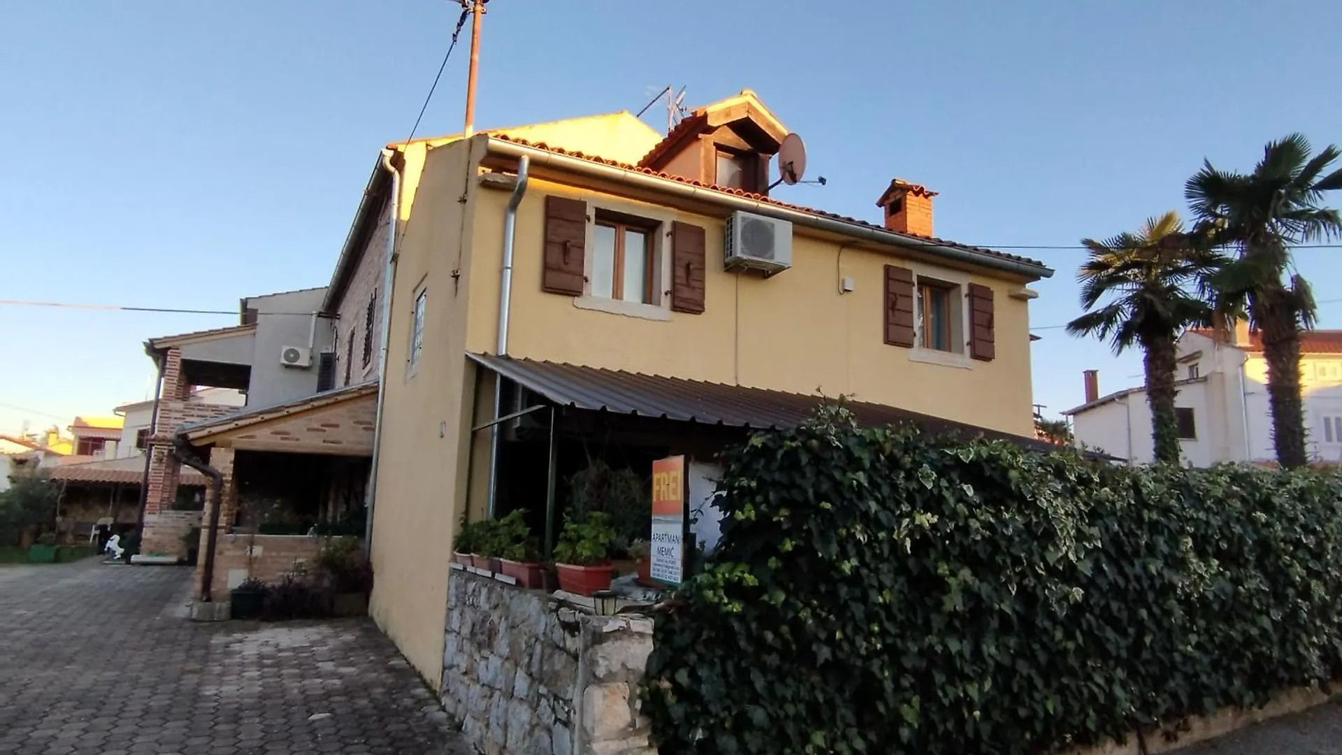 Lägenhet Apartman Koza 100M From The Beach Poreč