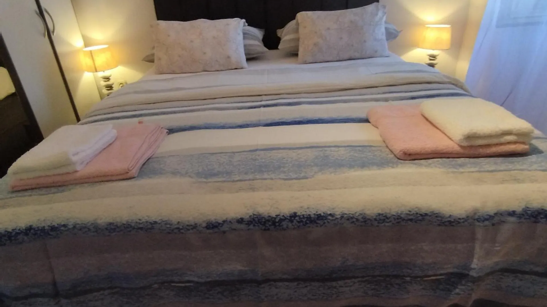 פורץ Apartman Koza 100M From The Beach