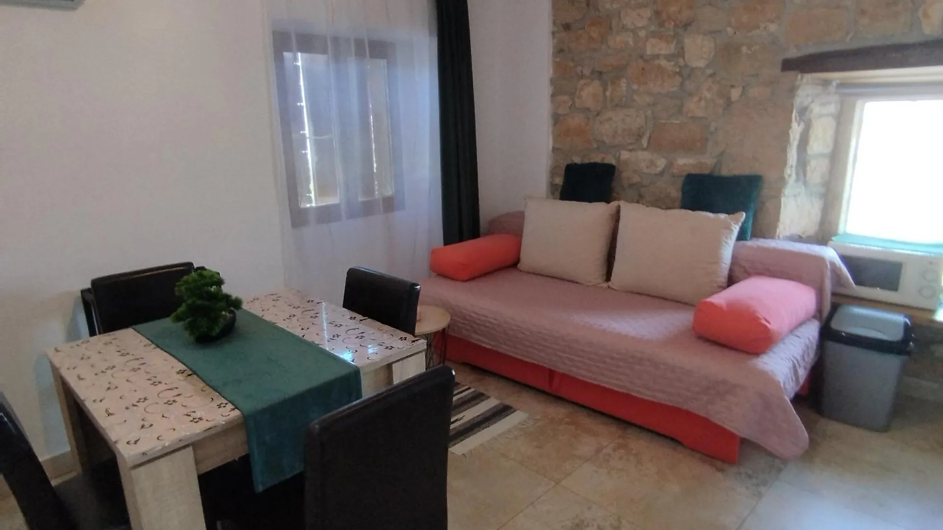 פורץ Apartman Koza 100M From The Beach 0*,  קרואטיה